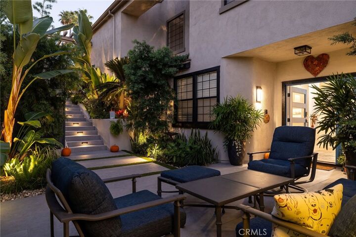 Property Photo: 51 Seabrook Cove CA 92660