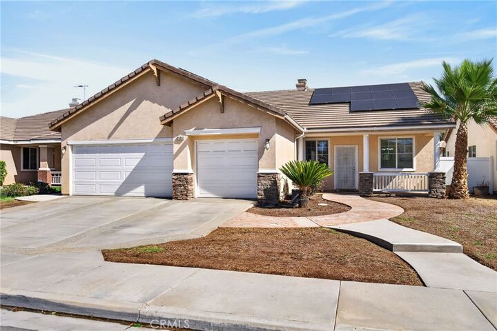 Property Photo: 3533 Amberly CA 92571