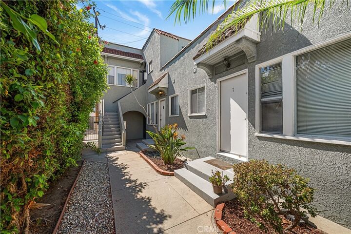 Property Photo:  1306 E Hellman Street  CA 90813 