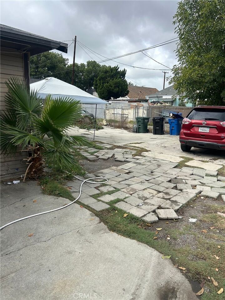 Property Photo:  243 San Francisco  CA 91767 