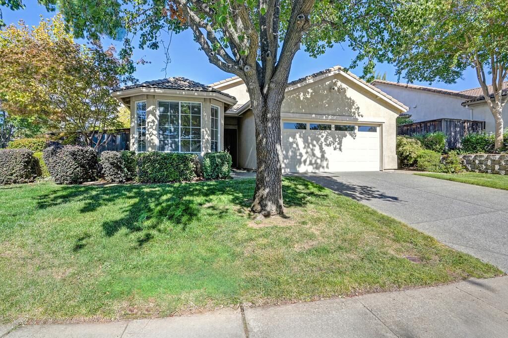 Property Photo:  2901 Greens Court  CA 95765 