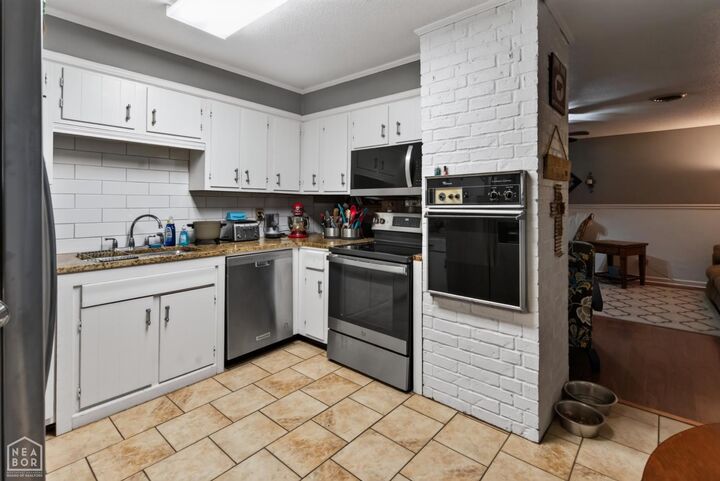 Property Photo: 414 Crestmont Circle AR 72315