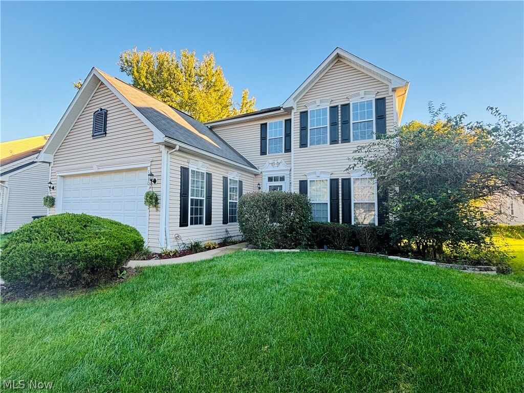 Property Photo: 1930 Northgate Circle OH 44320
