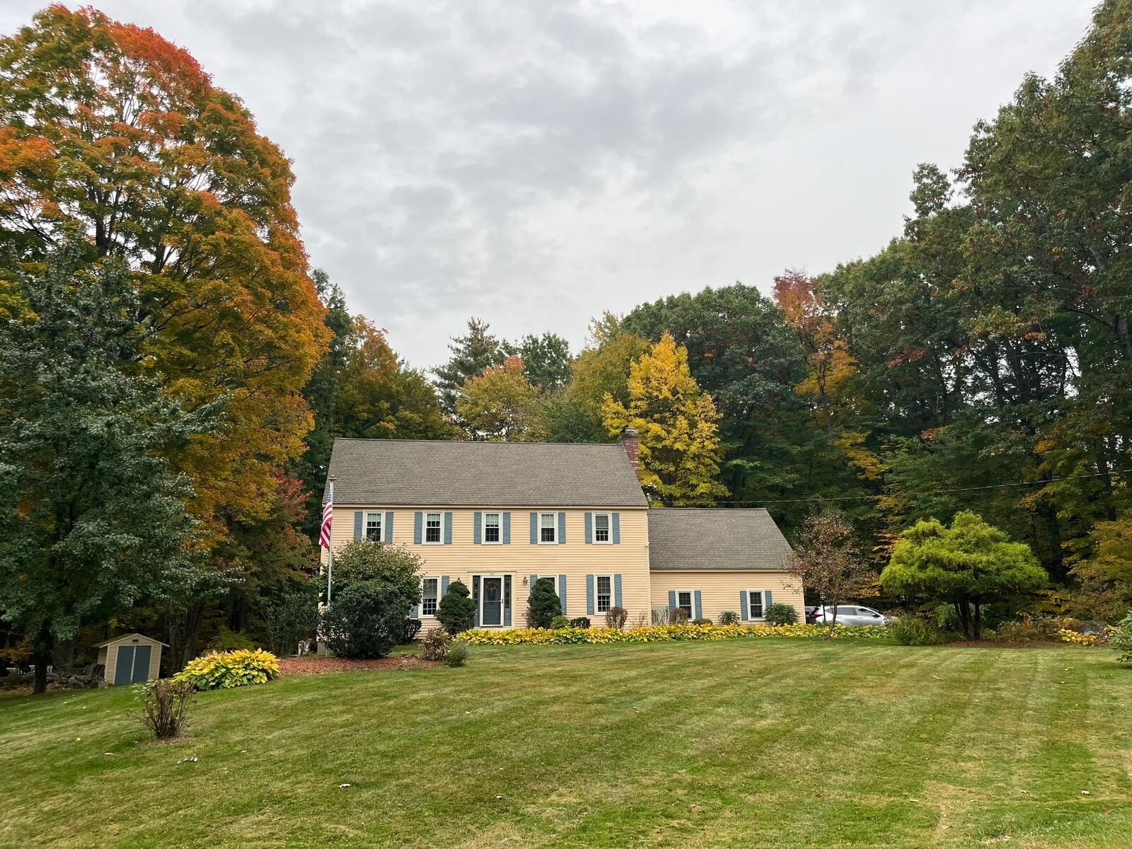 Property Photo: 3 Kelley Drive NH 03038