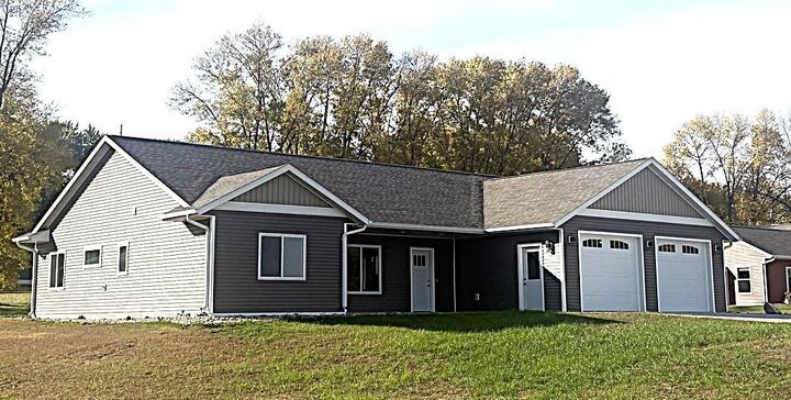 Property Photo:  211 Bryce Avenue  MN 56349 