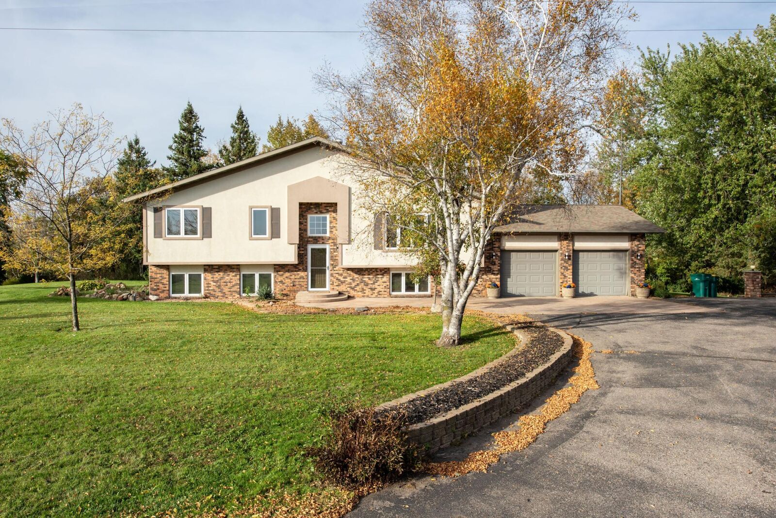 Property Photo:  40498 County Road 168  MN 56352 
