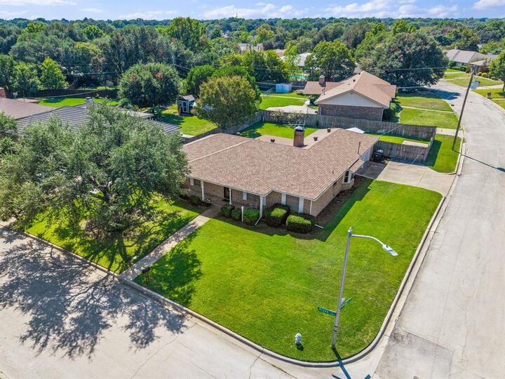 Property Photo:  4041 Alava Drive  TX 76133 