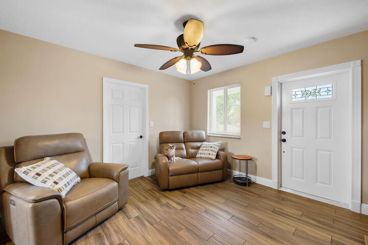 Property Photo: 5287 NE 14th Terrace FL 33064