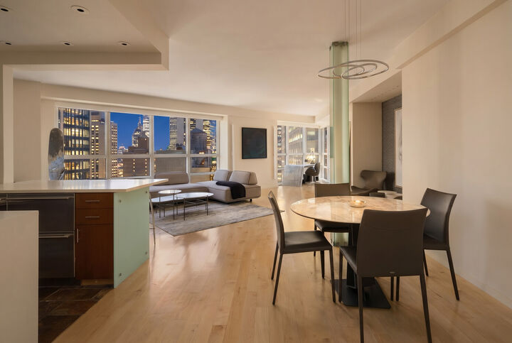 Property Photo:  146 W 57th Street 39D  NY 10019 