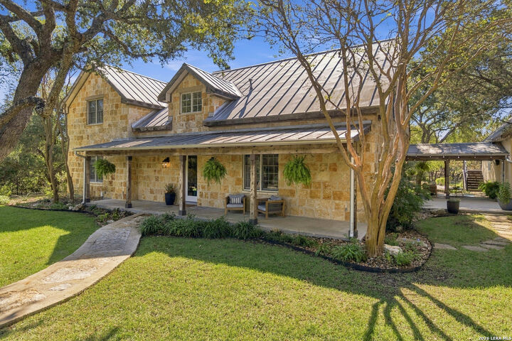 Property Photo: 29 Realitos TX 78261