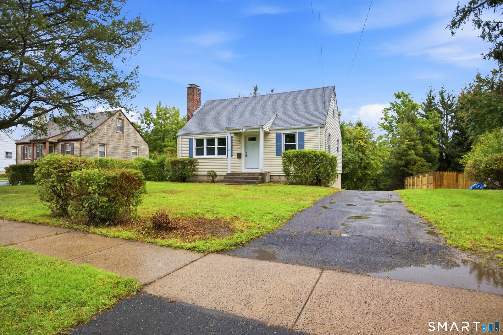 Property Photo:  140 Matianuck Avenue  CT 06095 