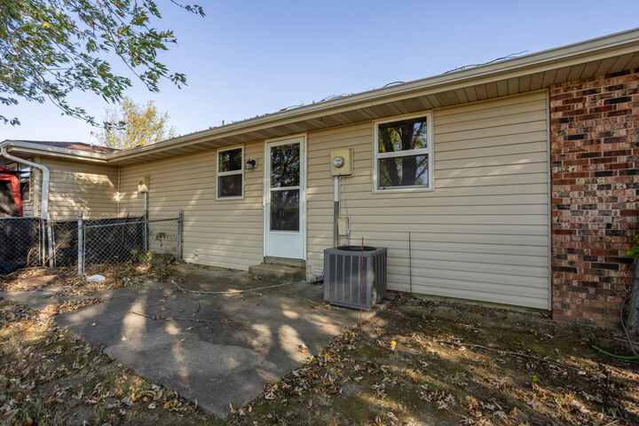 Property Photo:  241 N Northview Circle  MO 65648 