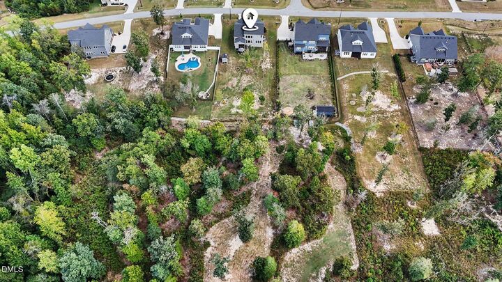 Property Photo: 188 Streamside Drive NC 27501