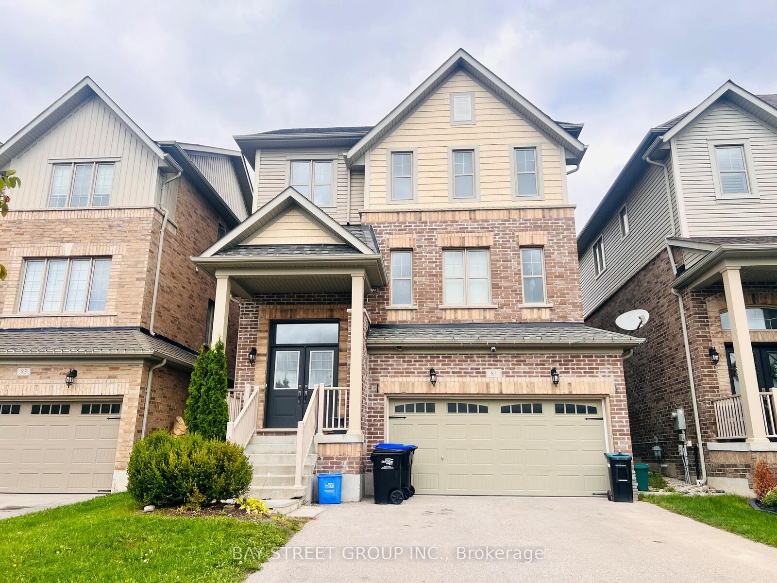 Property Photo:  81 Sutcliffe Way  ON L9R 0N9 