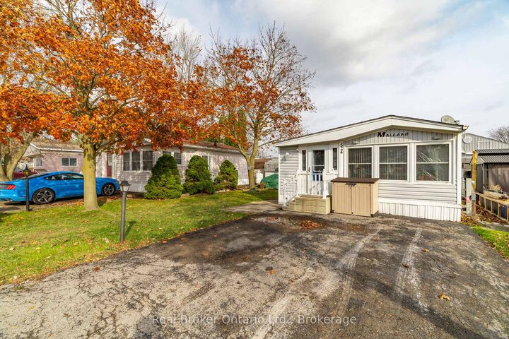 Property Photo:  524 Poplar Place  ON N0B 1J0 