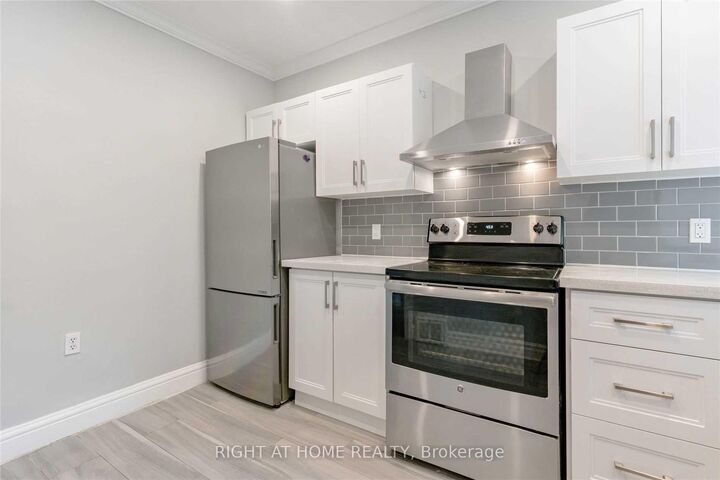 Property Photo:  859 Gladstone Avenue Unit A  ON M6H 3J7 
