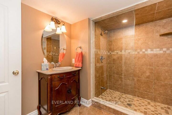 Property Photo:  159 Ivy Jay Crescent Bsmt  ON L4G 0E9 