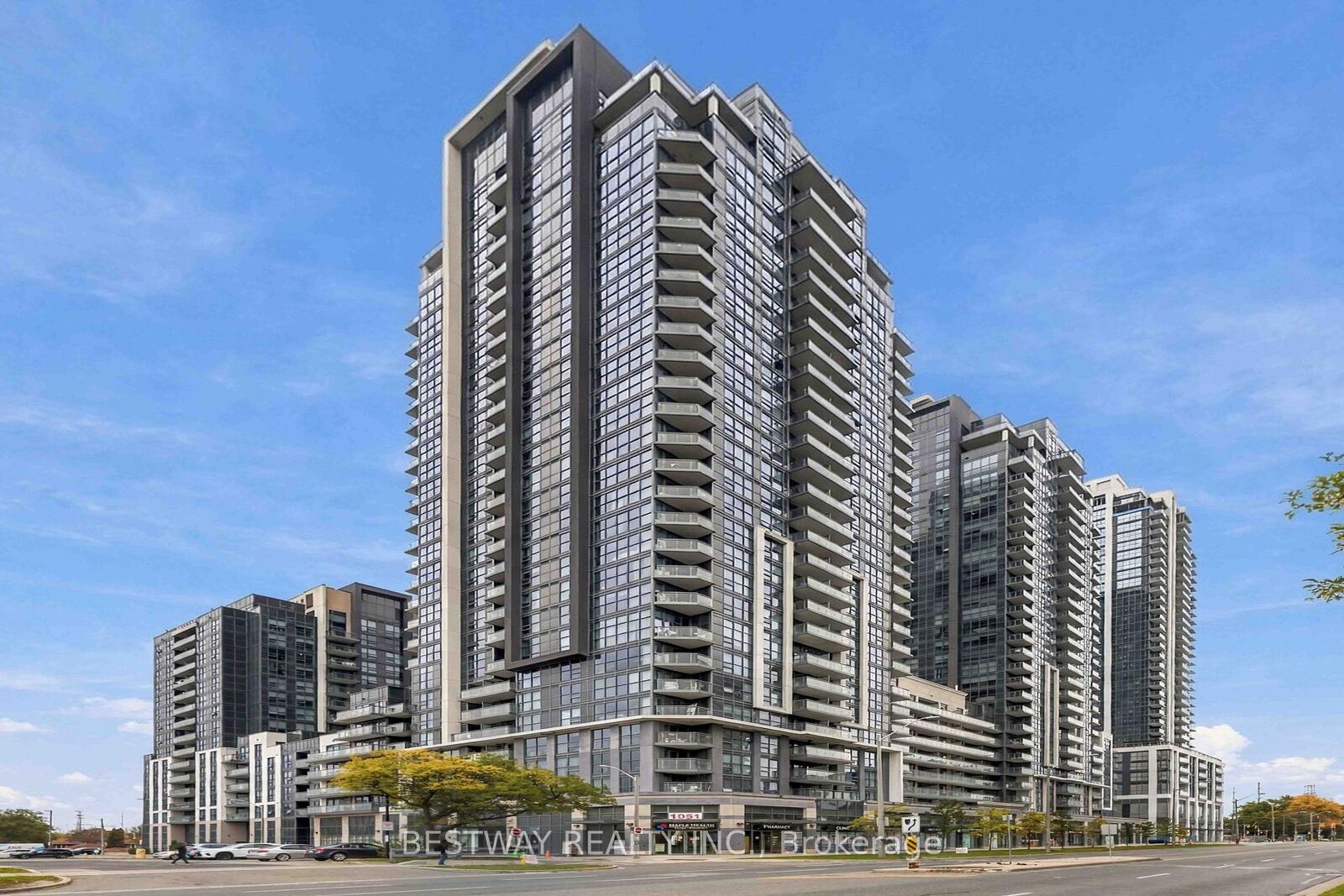 Property Photo:  20 Meadowglen Place 2103  ON M1G 0A9 