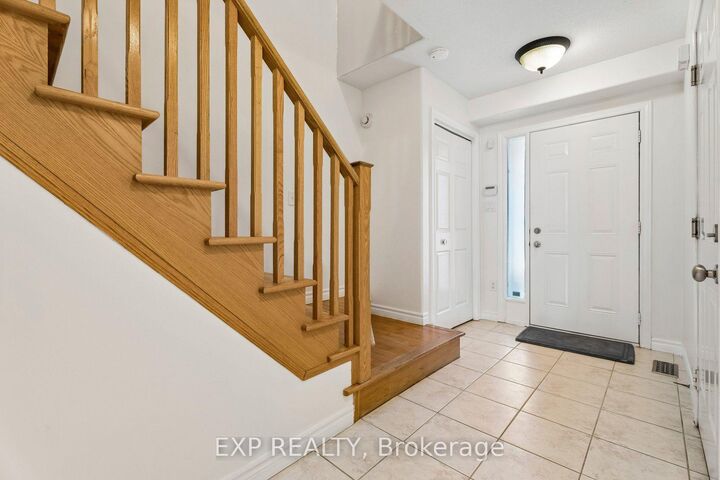 Property Photo:  27 Pettit Street  ON L8E 5V7 
