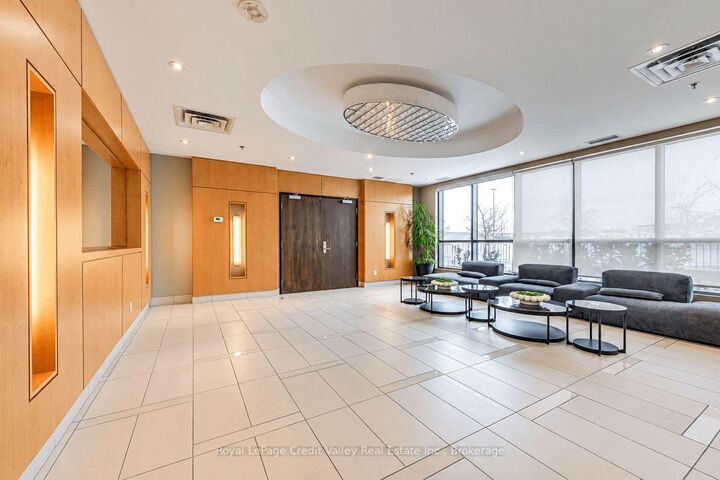 Property Photo:  840 Queens Plate Drive 1103  ON M9W 6Z3 