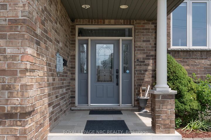 Property Photo: 346 Clare Avenue ON L3C 5R2