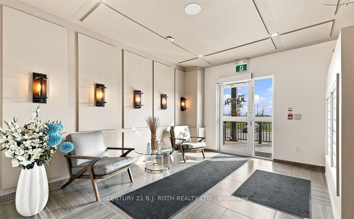 Property Photo:  299 Cundles Road E 203  ON L4M 0K9 