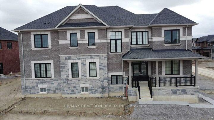 Property Photo:  78 Jinnah Avenue  ON L3S 3K5 