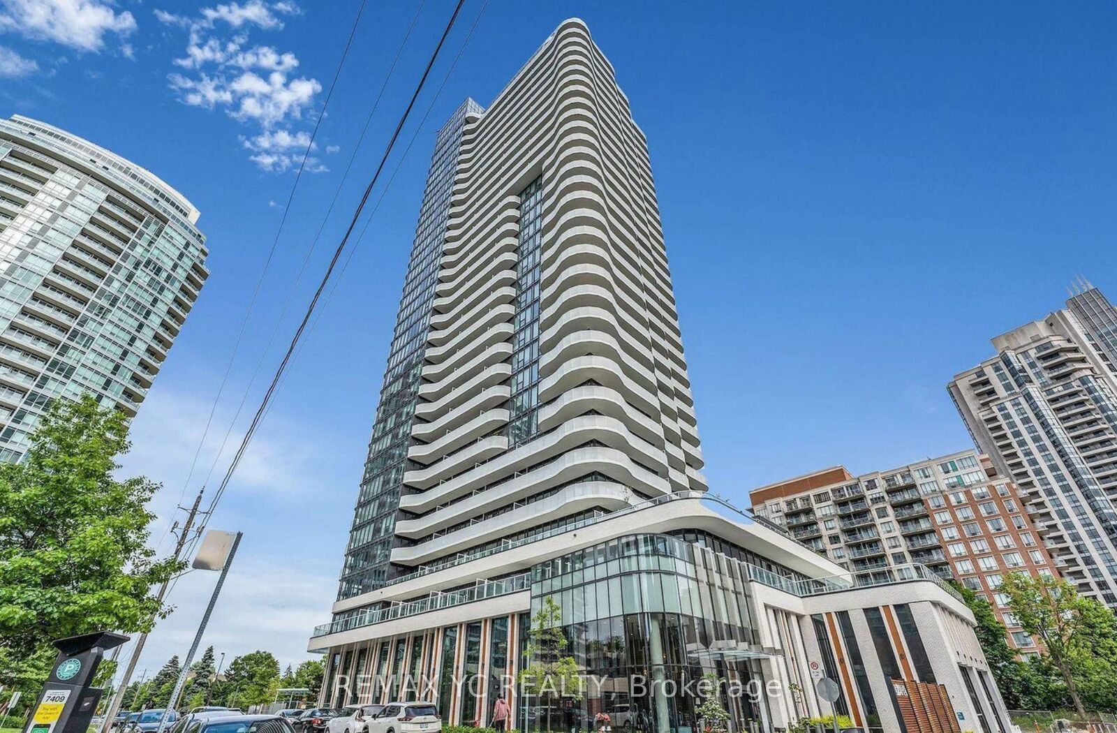 Property Photo:  15 Holmes Avenue 810  ON M2N 0L4 
