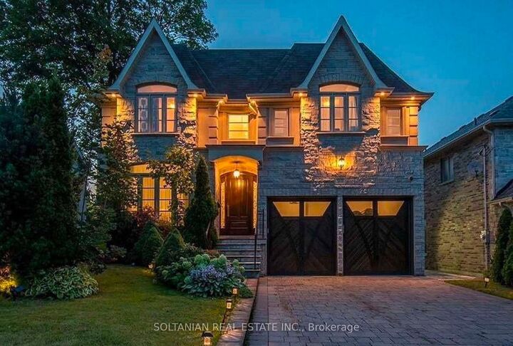 Property Photo:  90 Grandview Avenue  ON L3T 1H4 