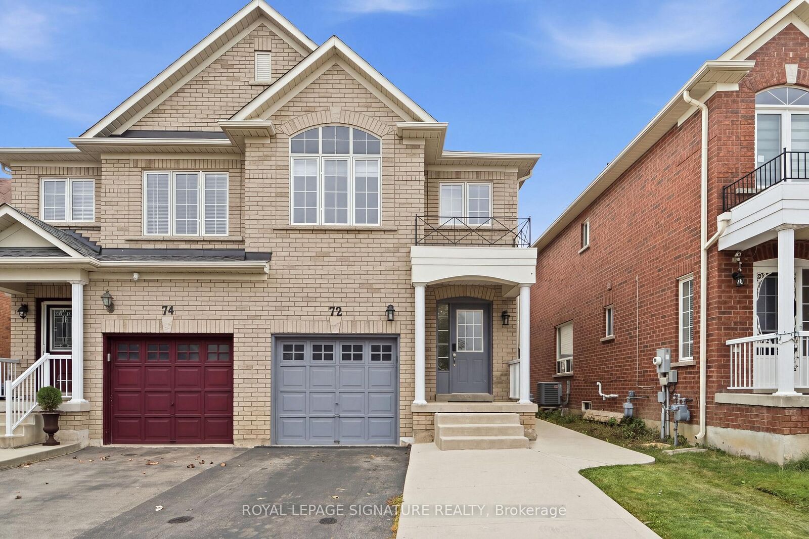 Property Photo:  72 Tarquini Crescent  ON L7E 2Z5 