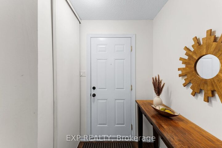 Property Photo:  115 Main Street S 28  ON L3Y 8J2 