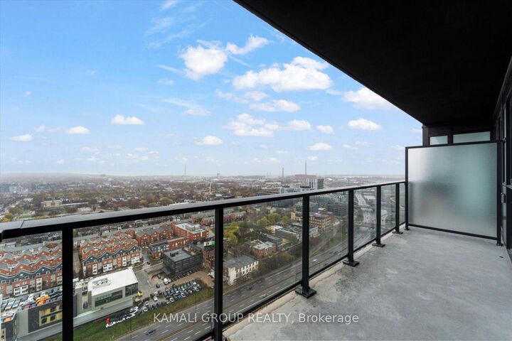 Property Photo:  5 Defries Street 2713  ON M5A 0W7 