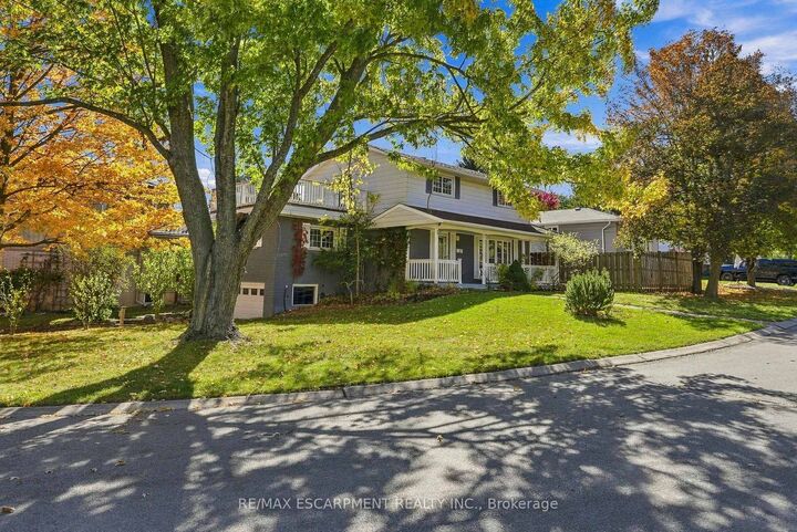Property Photo:  66 Skyline Drive  ON L9H 3S6 