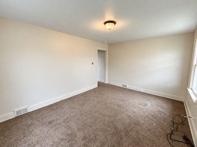 Property Photo:  616 Farnsworth Ave  PA 15025 
