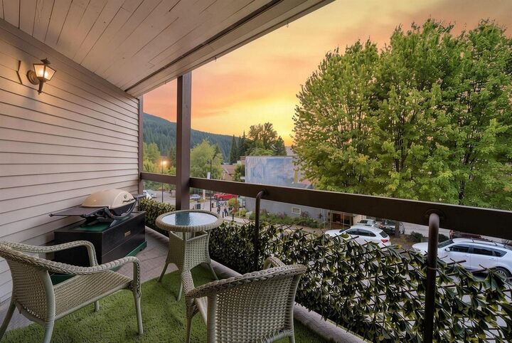 Property Photo:  2181 Panorama Drive 104  BC V7G 1V3 