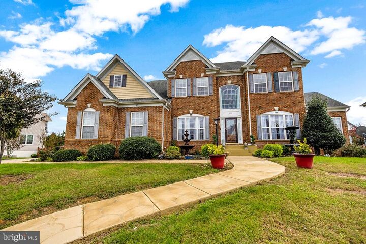 Property Photo: 1011 Chaff Way MD 20646