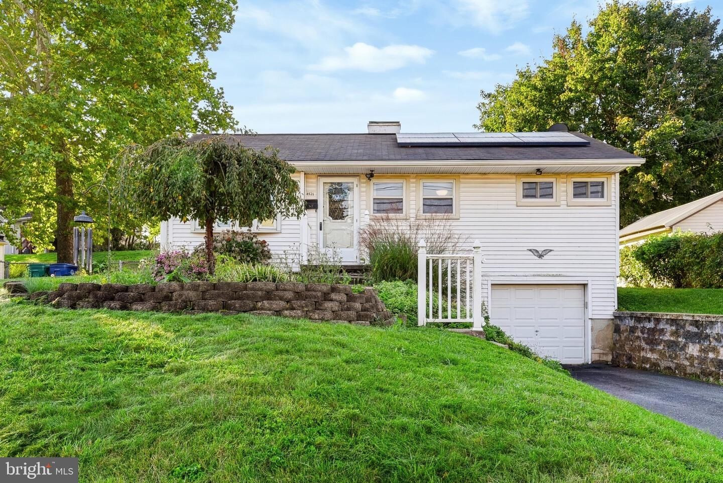 Property Photo:  4521 Londonderry Road  PA 17109 