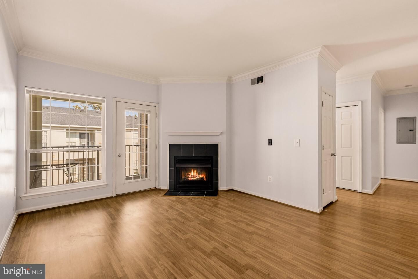 Property Photo:  4860 Eisenhower Avenue 489  VA 22304 