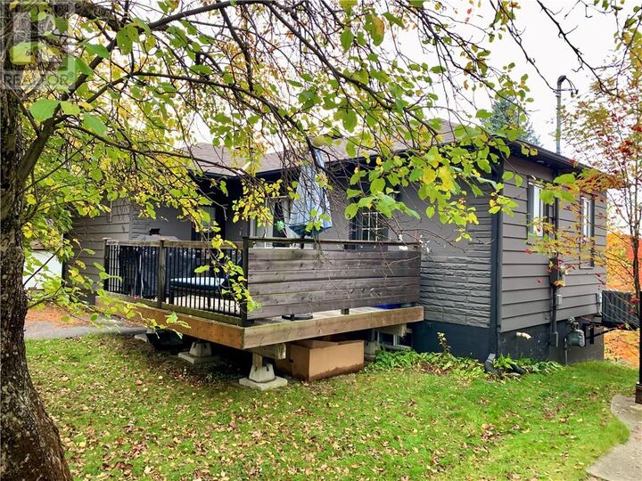 Property Photo:  889 Adelaide Street  ON P3E 4B7 