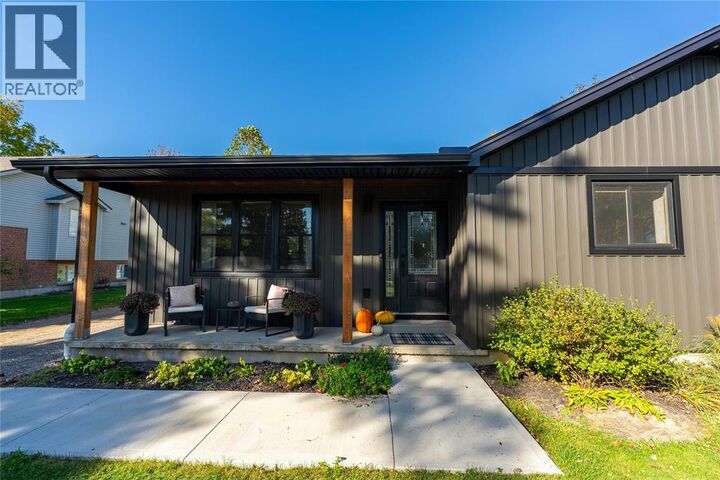Photo de la propriété: 4072 Collingwood Street ON N0N 1J6