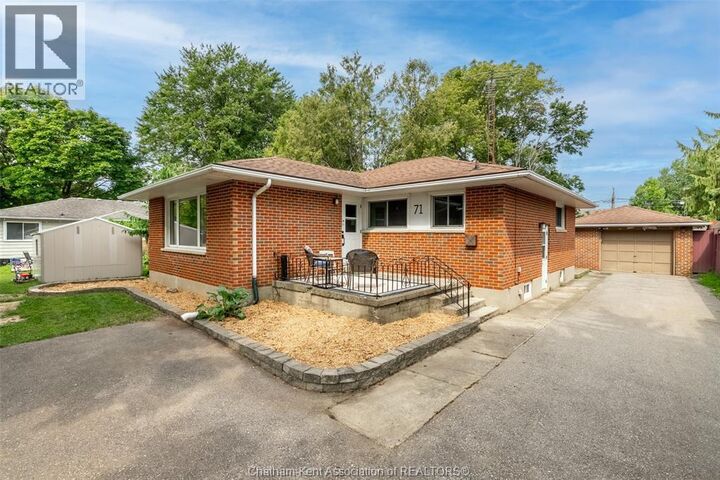 Property Photo:  71 McFarlane Avenue  ON N7L 2K3 