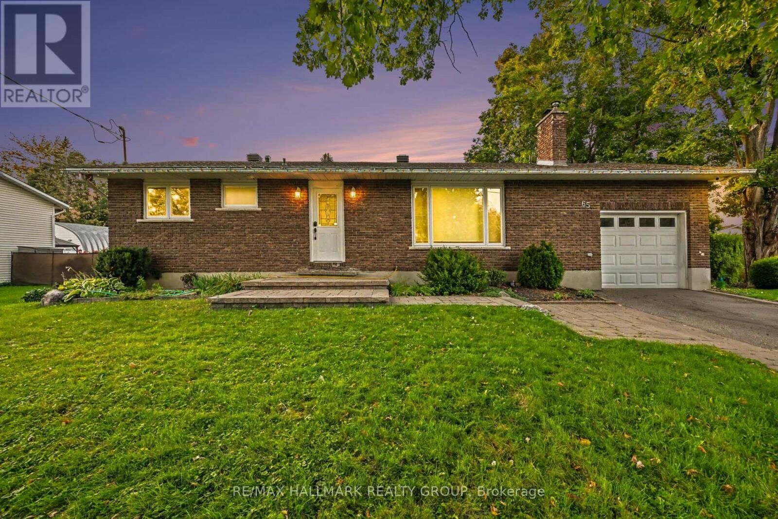 Property Photo:  65 Christopher Hamilton Street  ON K0A 2Z0 