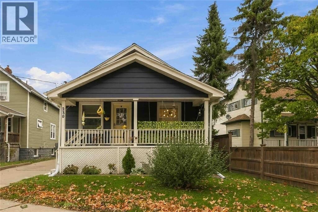 Property Photo:  230 Ontario Street  ON N7T 1L4 