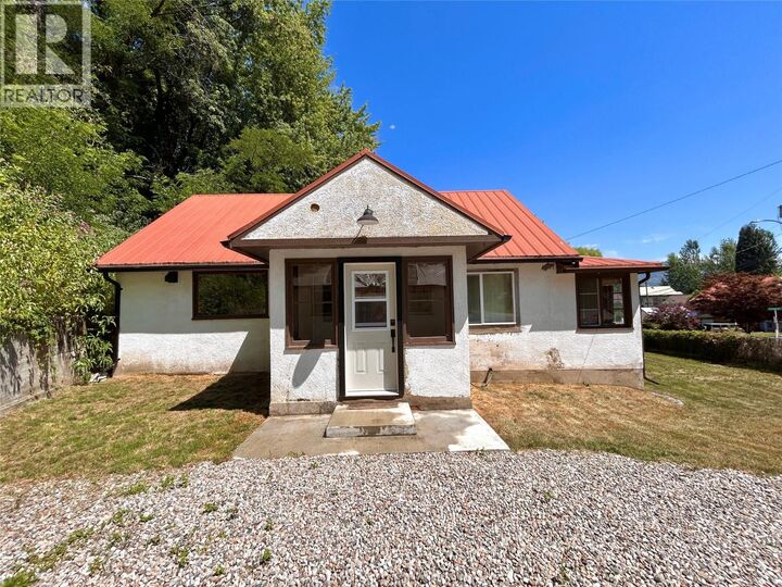 Property Photo:  283 Wellington Avenue  BC V1R 2K9 