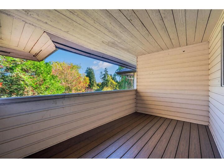 Property Photo:  Holly Park Lane 14846  BC V3R 6Y2 