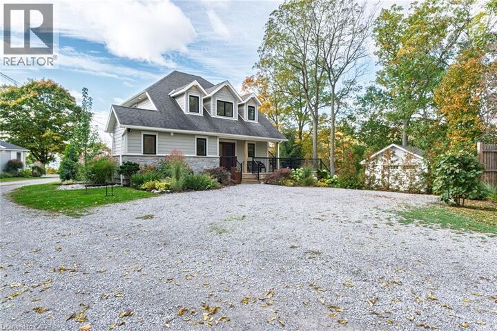 Property Photo:  39 King Street South  ON N3Y 4K2 
