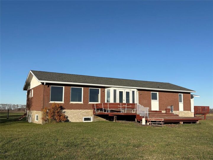 Photo de la propriété:  140049 109 Road West  MB R7N 2V4 