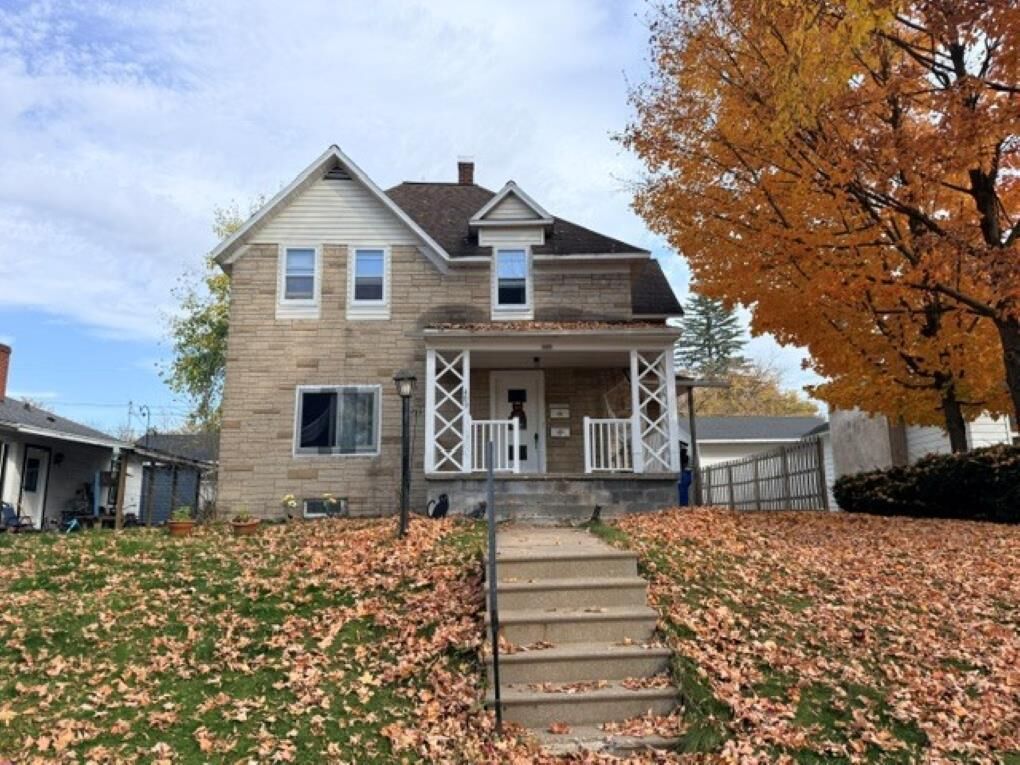 Property Photo:  409 Pier Street  WI 54452 