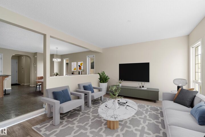 Property Photo:  460 Gibb Wynd NW  AB T5T 6W7 