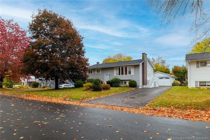 Property Photo:  106 Hemlock Avenue  NB E3A 1H1 